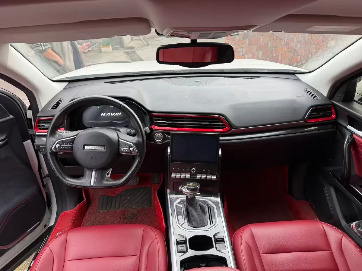 2018 Haval F5 1.5T 169HP L4 7DCT,autocango,china used car exporter,china ev exporter,chinese used car exporter,chinese used ev exporter