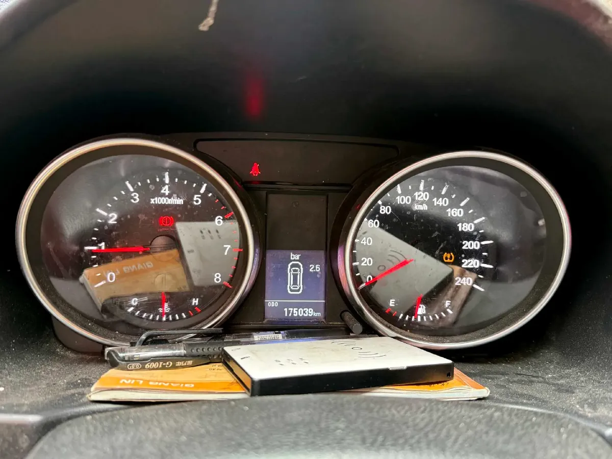 2015 Haval H6 1.5T 150HP L4 6MT,autocango,china used car exporter,china ev exporter,chinese used car exporter,chinese used ev exporter