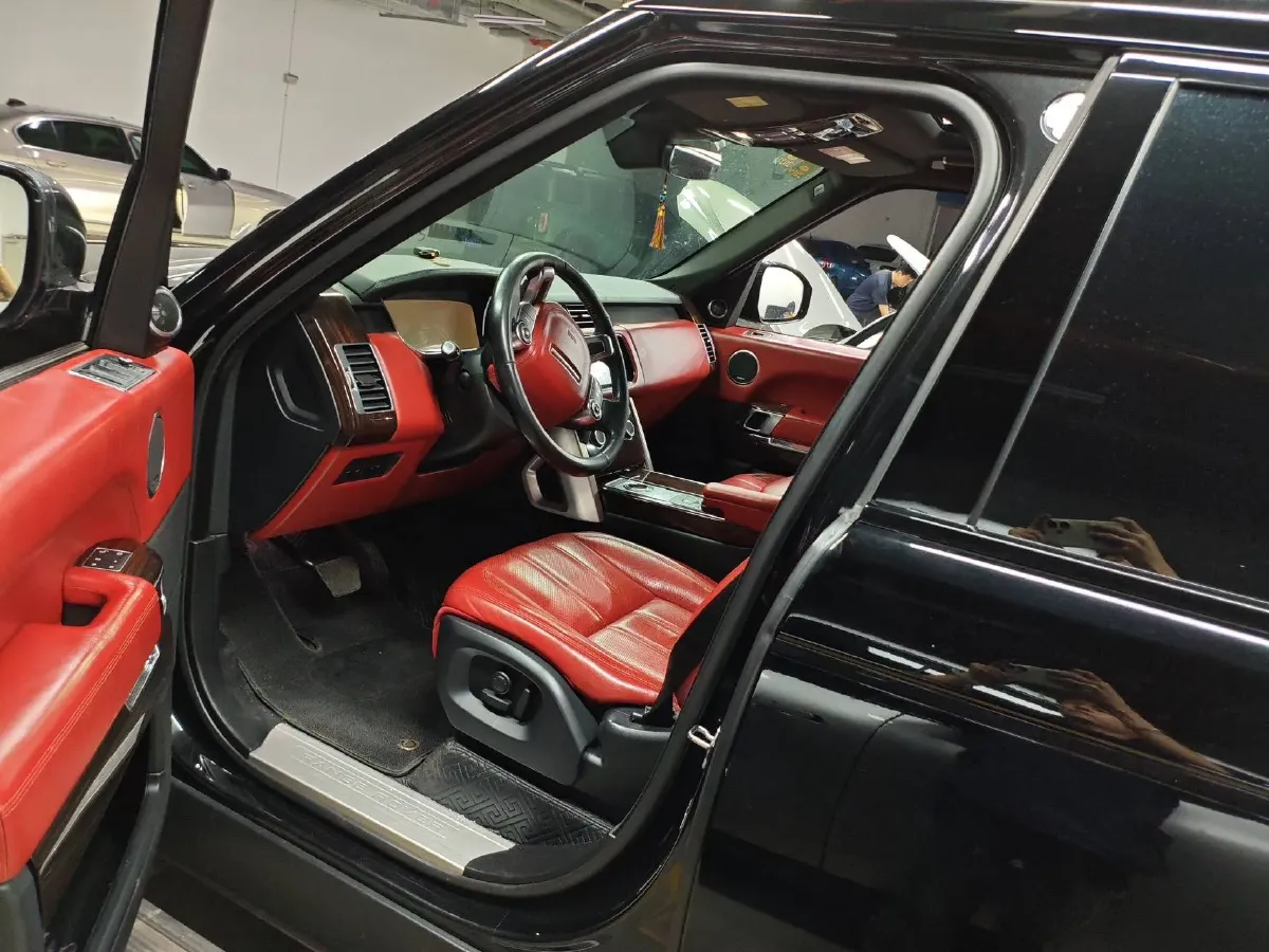 2016 Land Rover Range Rover Evoque 2.0T 241HP L4 9AT,autocango,china used car exporter,china ev exporter,chinese used car exporter,chinese used ev exporter