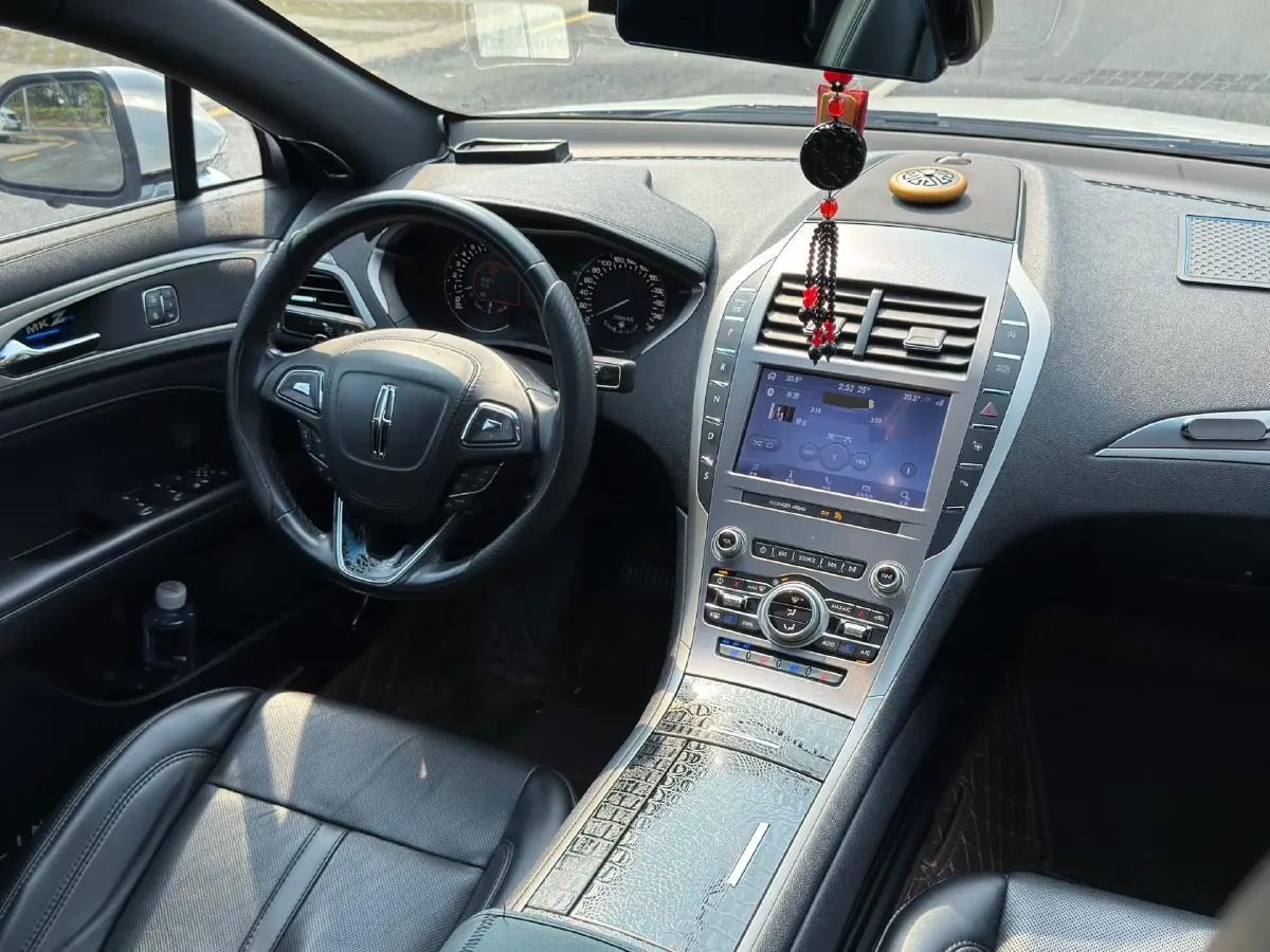 2019 Lincoln MKZ 2.0T 196HP L4 6AT,autocango,china used car exporter,china ev exporter,chinese used car exporter,chinese used ev exporter