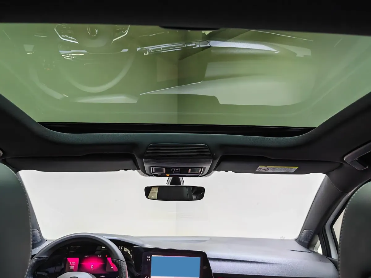 2023 Volkswagen Golf 1.4T 150HP L4 7DCT,autocango,china used car exporter,china ev exporter,chinese used car exporter,chinese used ev exporter