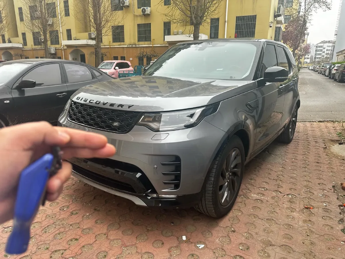 2021 Land Rover Discovery 3.0T 360HP L6 8AT,autocango,china used car exporter,china ev exporter,chinese used car exporter,chinese used ev exporter
