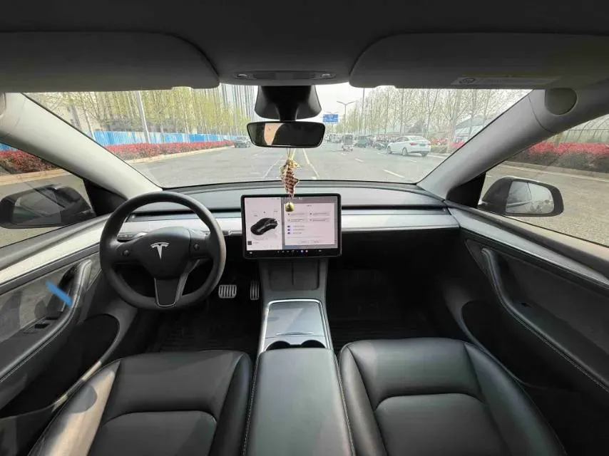 2024 Iveco OuSheng BEV 77.28KWH,autocango,china used car exporter,china ev exporter,chinese used car exporter,chinese used ev exporter