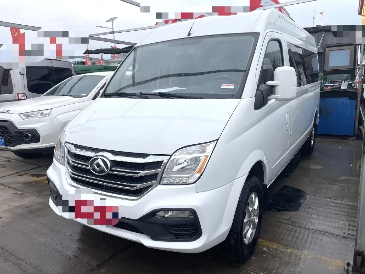 2019 MAXUS XinTu V80 2.0T 139HP L4 6MT,autocango,china used car exporter,china ev exporter,chinese used car exporter,chinese used ev exporter