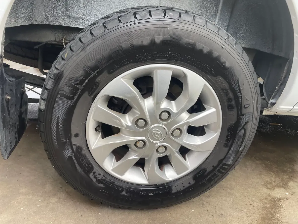 2019 MAXUS XinTu V80 2.0T 139HP L4 6MT,autocango,china used car exporter,china ev exporter,chinese used car exporter,chinese used ev exporter