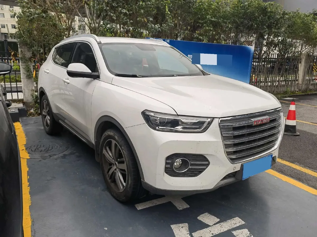 2017 Haval H6 2.0T 197HP L4 7DCT,autocango,china used car exporter,china ev exporter,chinese used car exporter,chinese used ev exporter