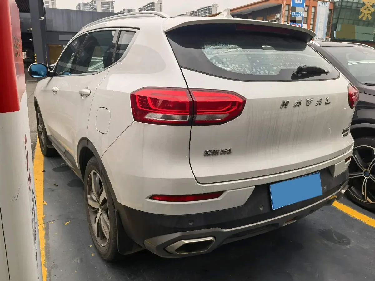 2017 Haval H6 2.0T 197HP L4 7DCT,autocango,china used car exporter,china ev exporter,chinese used car exporter,chinese used ev exporter