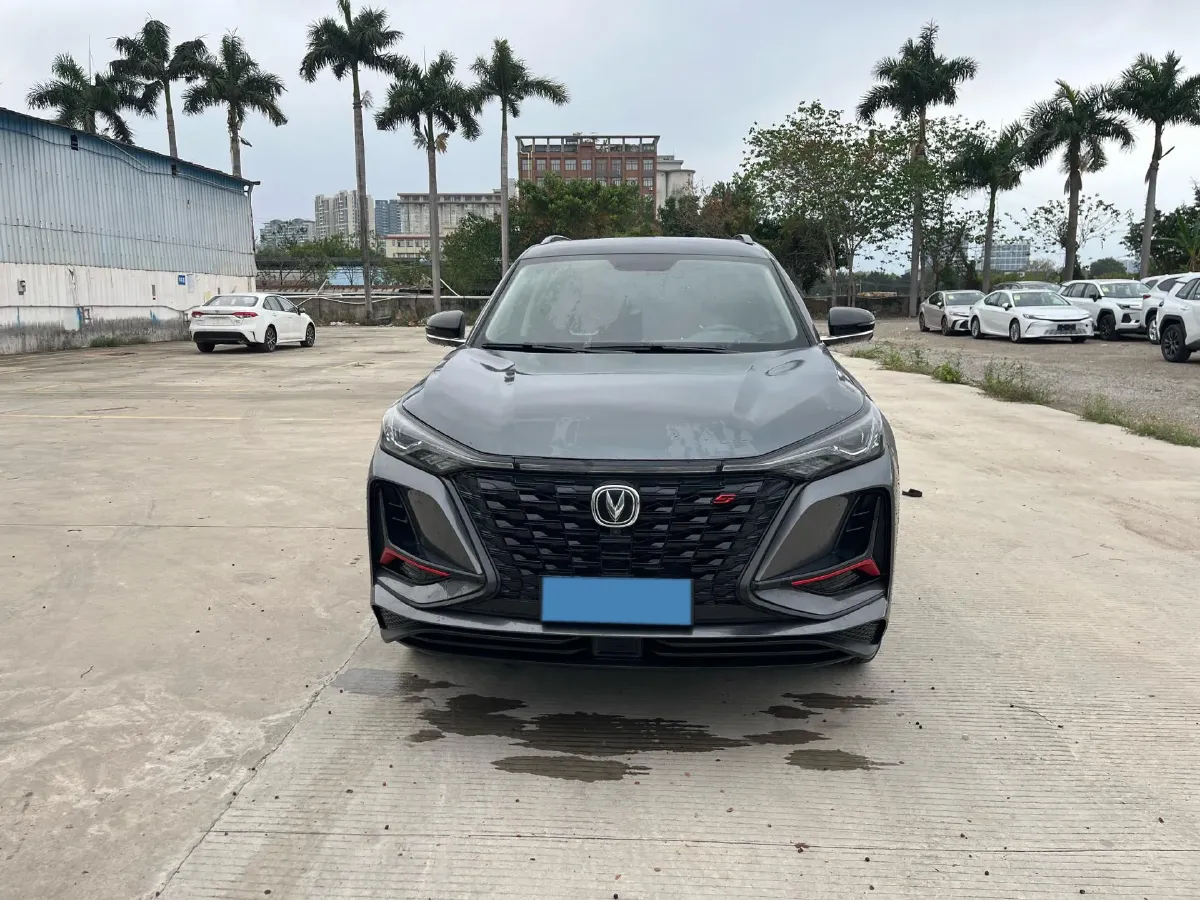 2022 ChangAn CS75 Plus 1.5T 178HP L4 6AT,autocango,china used car exporter,china ev exporter,chinese used car exporter,chinese used ev exporter