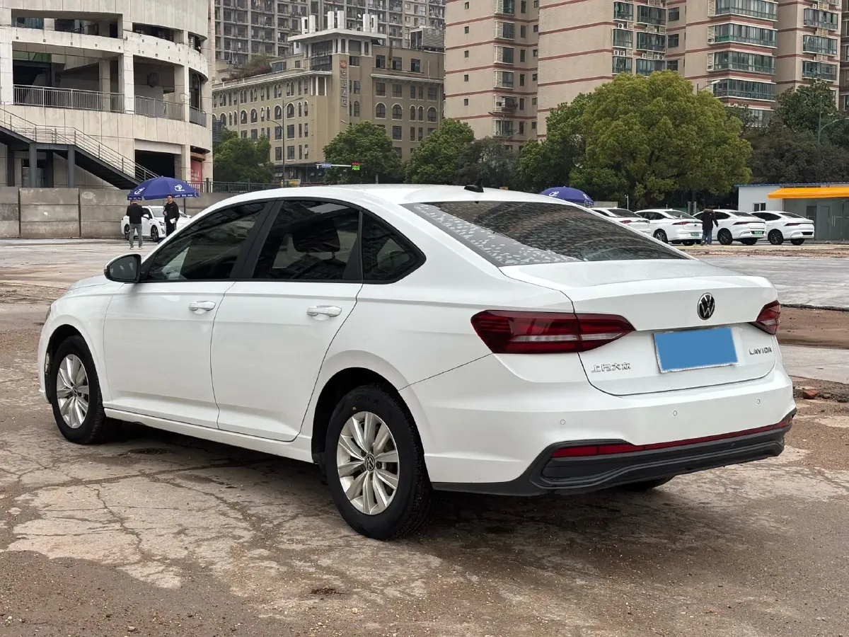 2023 Volkswagen Lavida 1.5L 113HP L4 6AT,autocango,china used car exporter,china ev exporter,chinese used car exporter,chinese used ev exporter