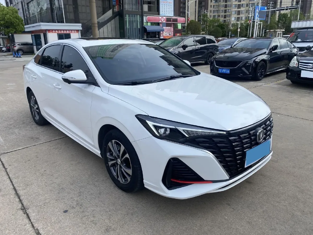 2022 ChangAn Eado 1.4T 160HP L4 7DCT,autocango,china used car exporter,china ev exporter,chinese used car exporter,chinese used ev exporter