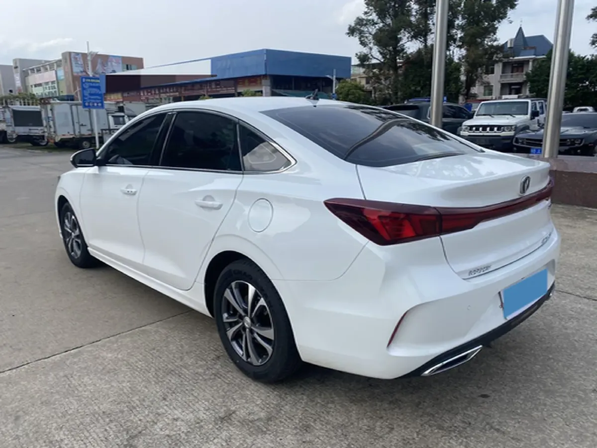 2022 ChangAn Eado 1.4T 160HP L4 7DCT,autocango,china used car exporter,china ev exporter,chinese used car exporter,chinese used ev exporter
