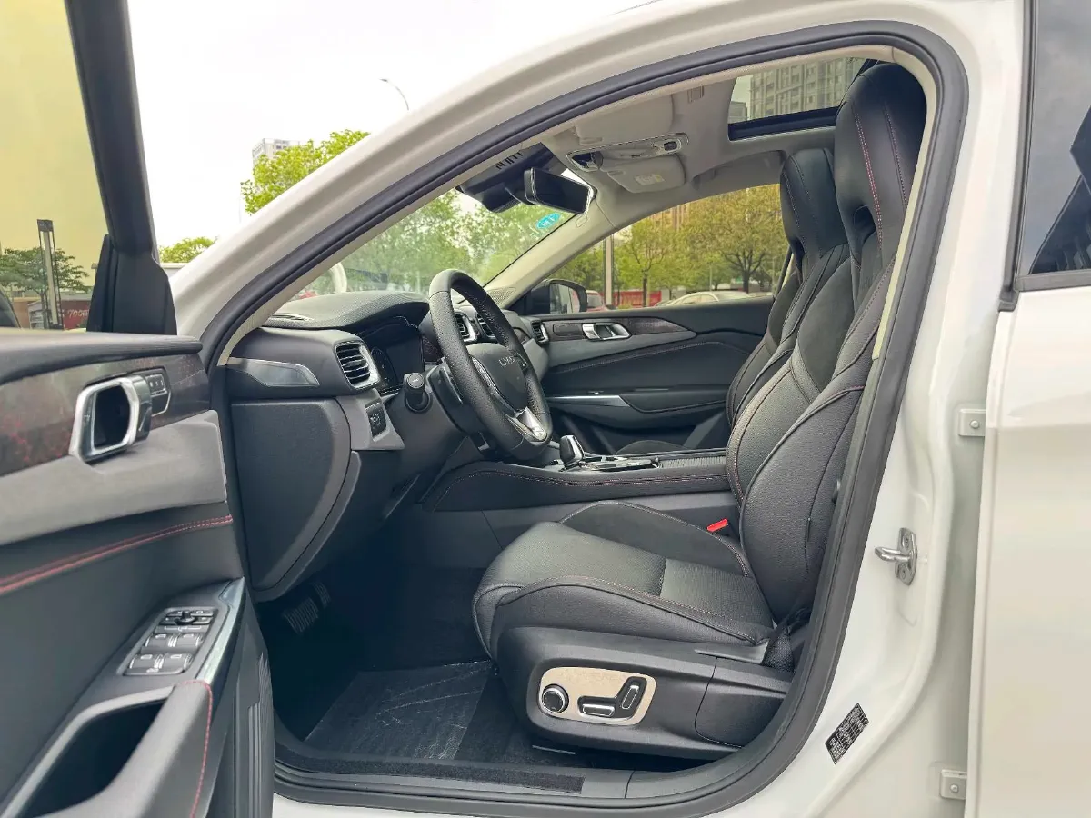 2019 LYNK&CO 02 2.0T 190HP L4 6AT,autocango,china used car exporter,china ev exporter,chinese used car exporter,chinese used ev exporter