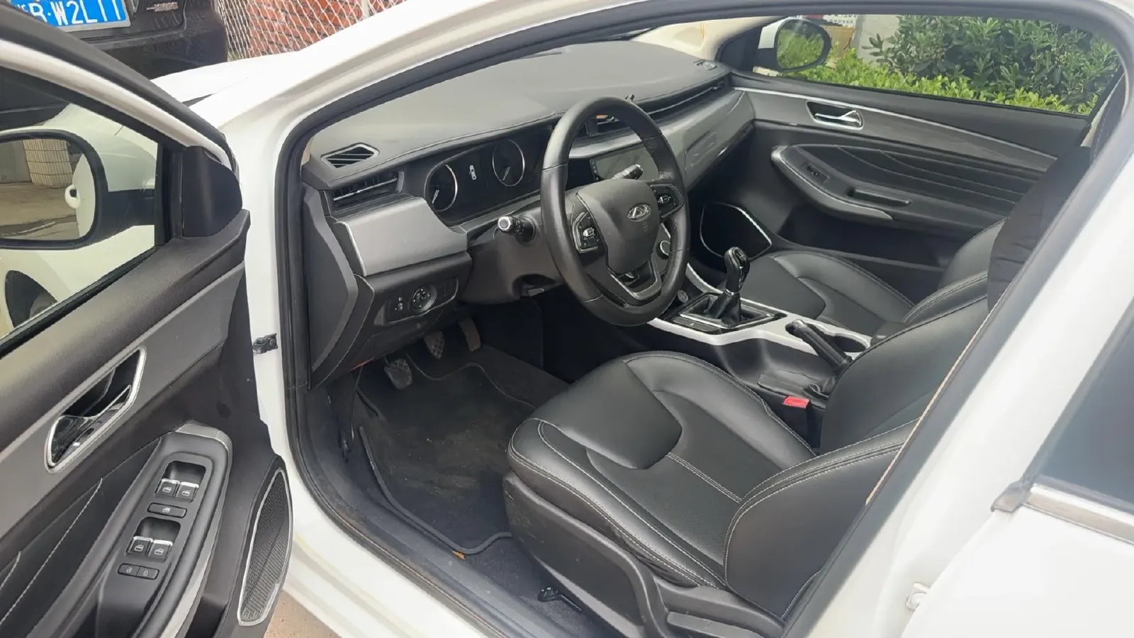 2019 Chery Arrizo 5 1.5L 116HP L4 5MT,autocango,china used car exporter,china ev exporter,chinese used car exporter,chinese used ev exporter