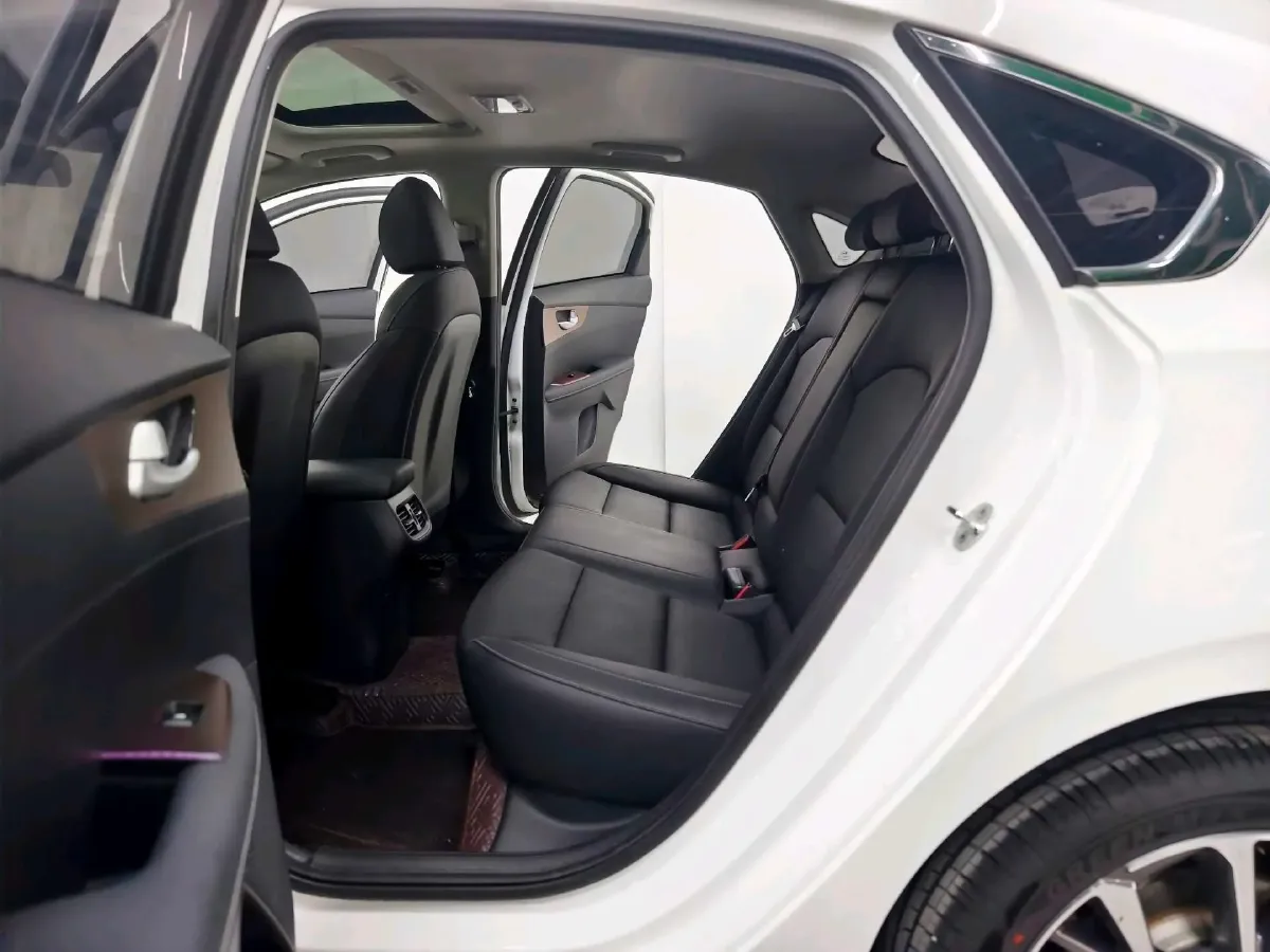 2020 Kia K3 1.5L 115HP L4 CVT,autocango,china used car exporter,china ev exporter,chinese used car exporter,chinese used ev exporter