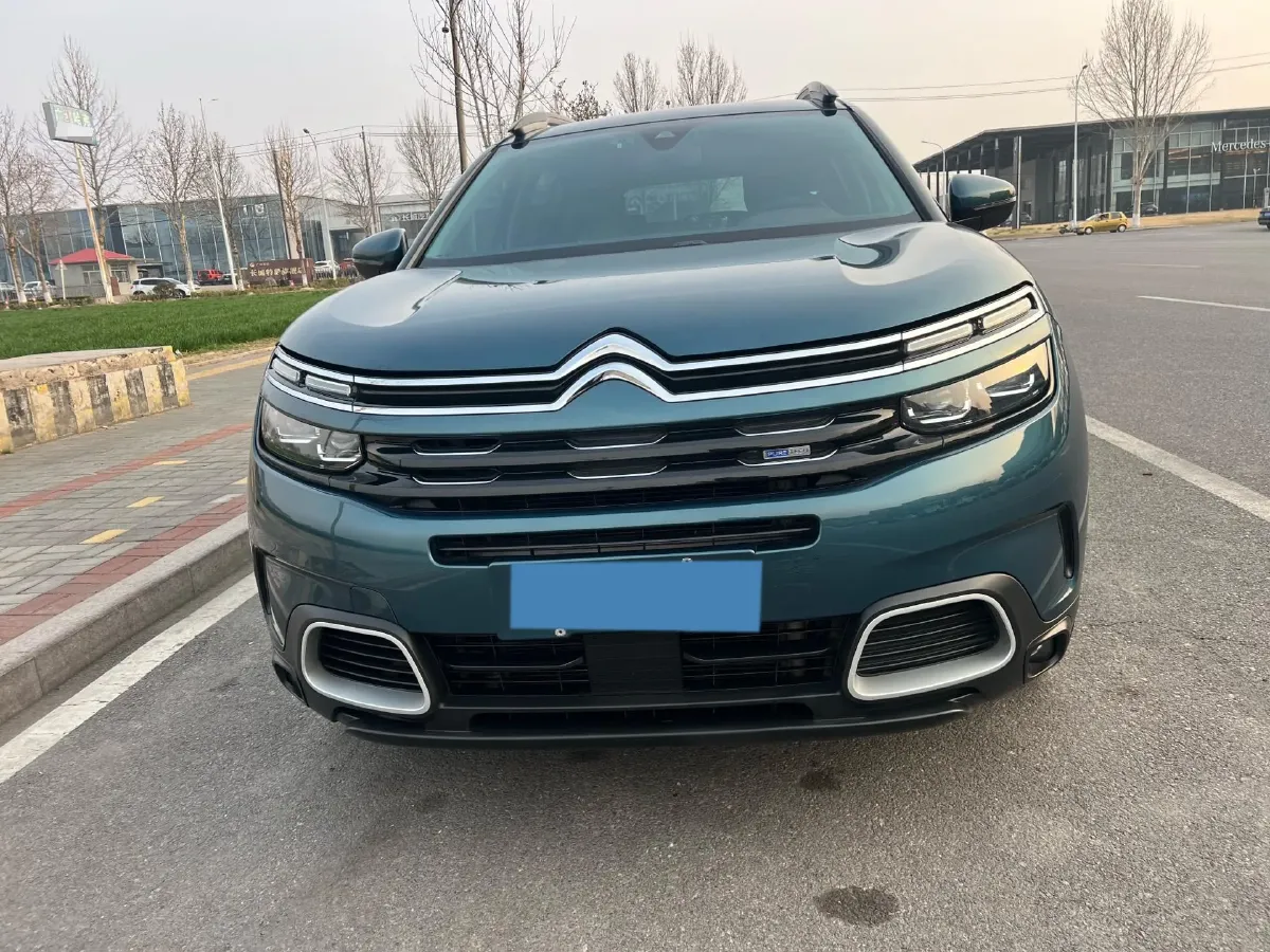 2019 Citroen C5 Aircross 1.8T 204HP L4 6AT,autocango,china used car exporter,china ev exporter,chinese used car exporter,chinese used ev exporter