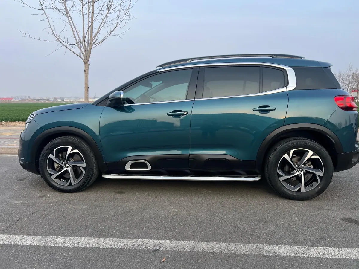 2019 Citroen C5 Aircross 1.8T 204HP L4 6AT,autocango,china used car exporter,china ev exporter,chinese used car exporter,chinese used ev exporter