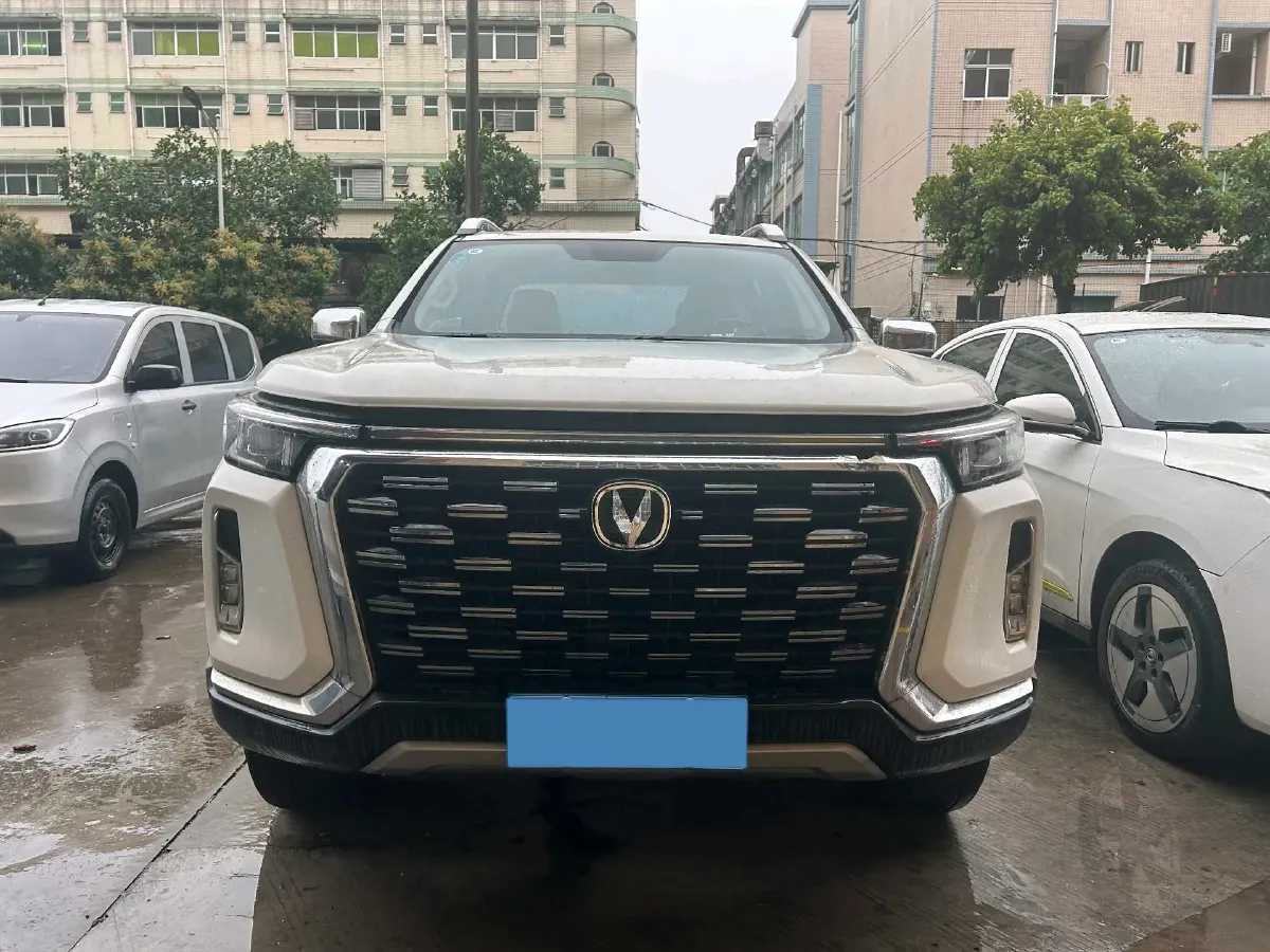 2023 ChangAn LanTuoZhe 2.0T 233HP L4 8AT,autocango,china used car exporter,china ev exporter,chinese used car exporter,chinese used ev exporter