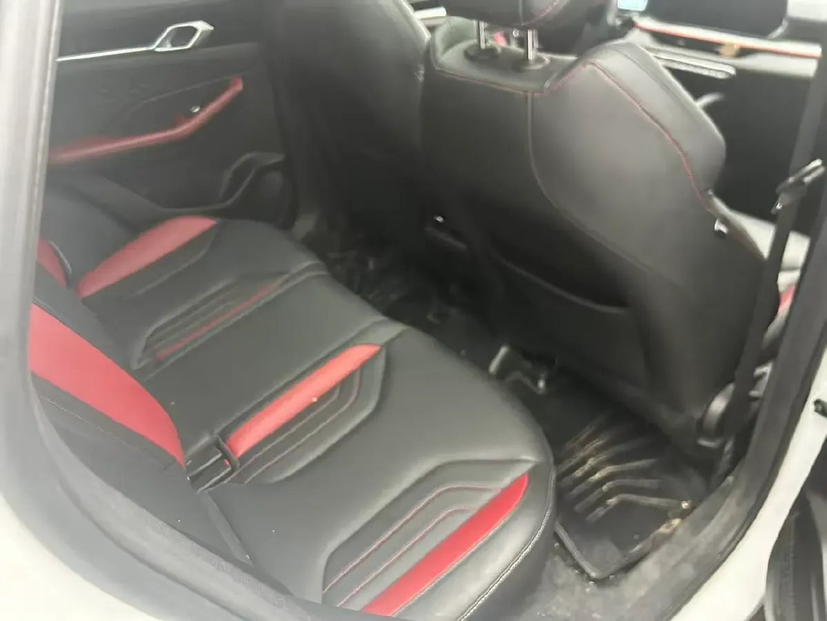 2023 Geely Coolray 1.5T 181HP L4 7DCT,autocango,china used car exporter,china ev exporter,chinese used car exporter,chinese used ev exporter