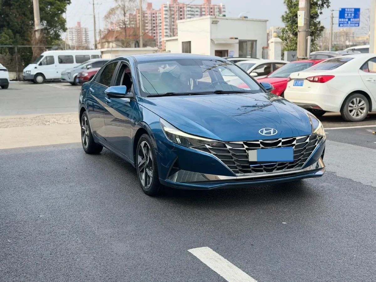 2021 Hyundai Elantra 1.5L 115HP L4 CVT,autocango,china used car exporter,china ev exporter,chinese used car exporter,chinese used ev exporter