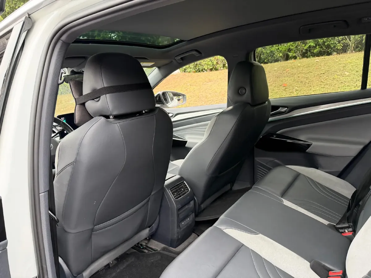 2021 Xpeng P5 BEV 71.4KWH,autocango,china used car exporter,china ev exporter,chinese used car exporter,chinese used ev exporter