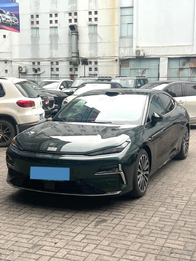 2025 Geely Galaxy Starshine 8 1.5T 163HP L4 3DHT PHEV 27.69KWH,autocango,china used car exporter,china ev exporter,chinese used car exporter,chinese used ev exporter