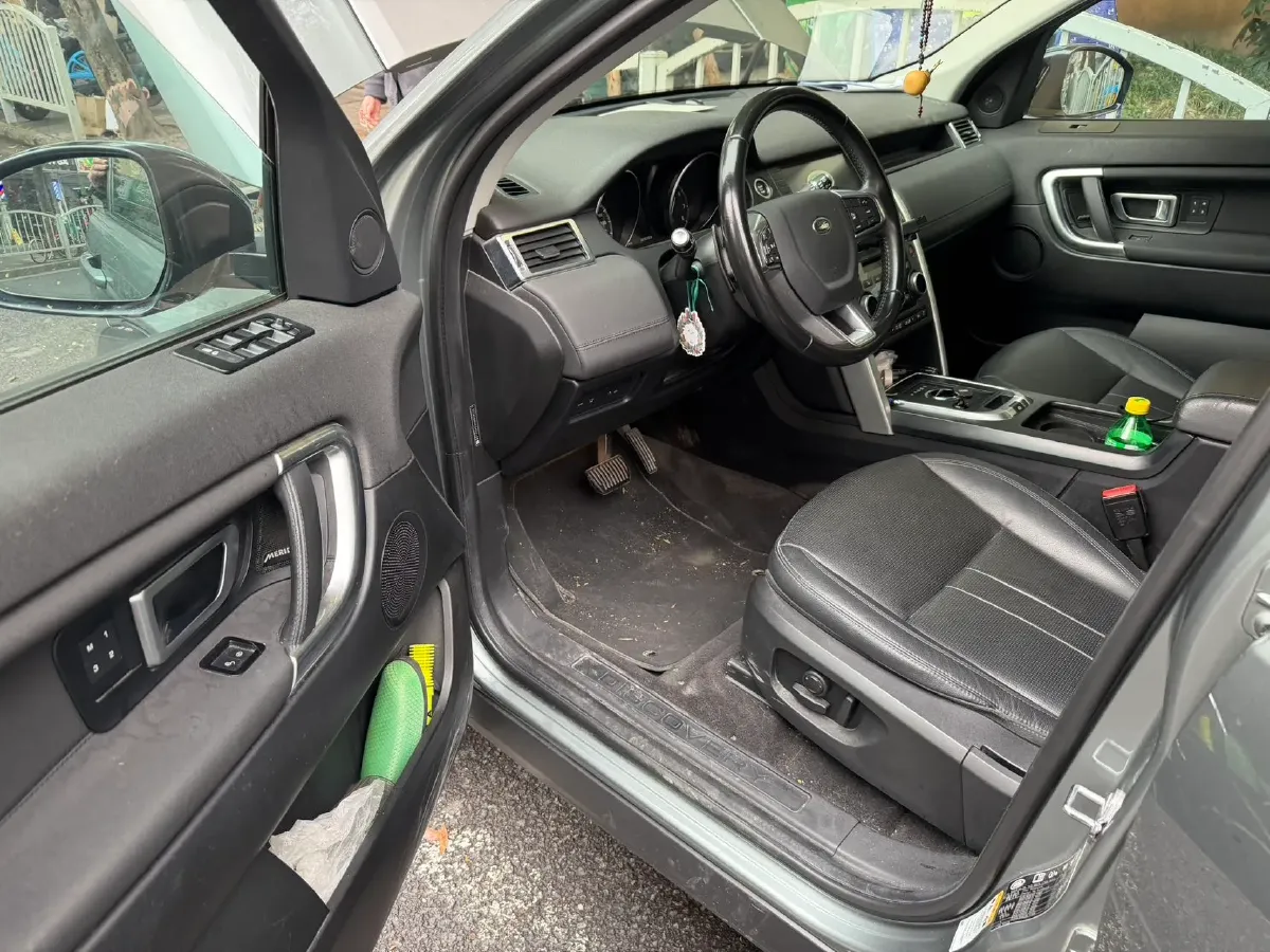 2019 Land Rover Discovery Sport 2.0T 241HP L4 9AT,autocango,china used car exporter,china ev exporter,chinese used car exporter,chinese used ev exporter