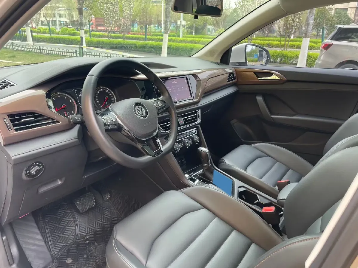 2019 Honda CR-V 1.5T 193HP L4 CVT,autocango,china used car exporter,china ev exporter,chinese used car exporter,chinese used ev exporter