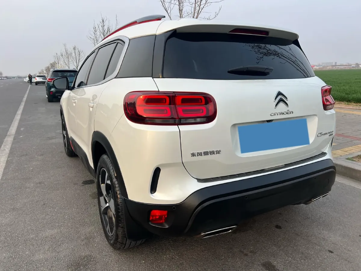 2017 Citroen C5 Aircross 1.8T 204HP L4 6AT,autocango,china used car exporter,china ev exporter,chinese used car exporter,chinese used ev exporter