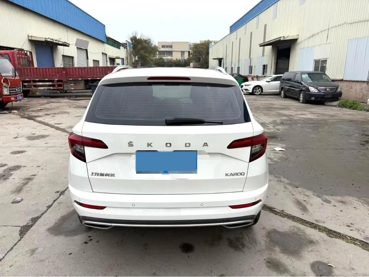 2022 Skoda Karoq 1.4T 150HP L4 7DCT,autocango,china used car exporter,china ev exporter,chinese used car exporter,chinese used ev exporter
