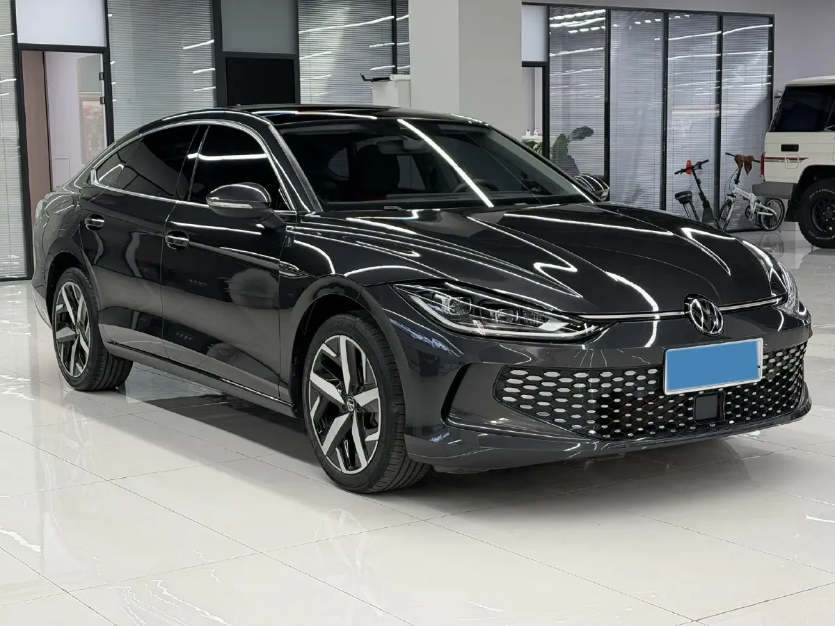 2023 Volkswagen Lamando 1.4T 150HP L4 7DCT,autocango,china used car exporter,china ev exporter,chinese used car exporter,chinese used ev exporter