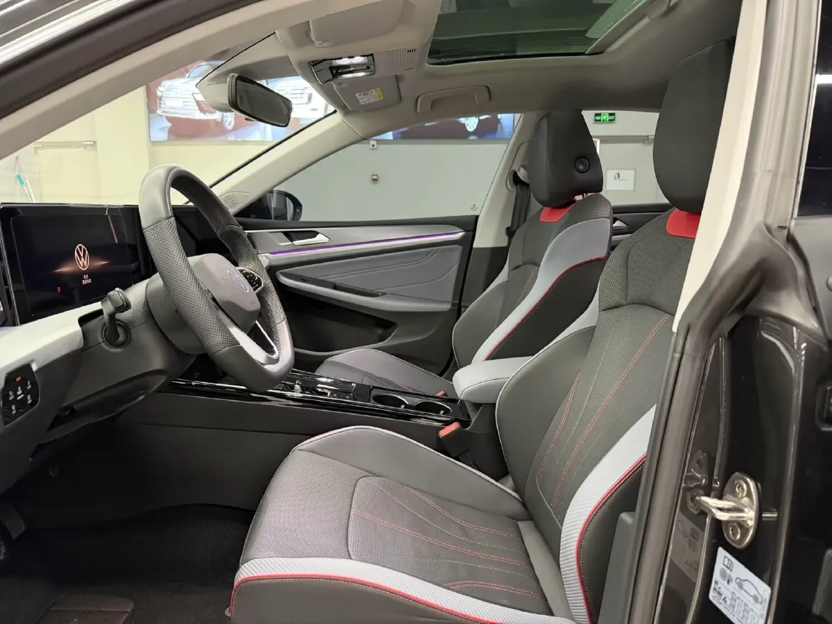 2023 Volkswagen Lamando 1.4T 150HP L4 7DCT,autocango,china used car exporter,china ev exporter,chinese used car exporter,chinese used ev exporter