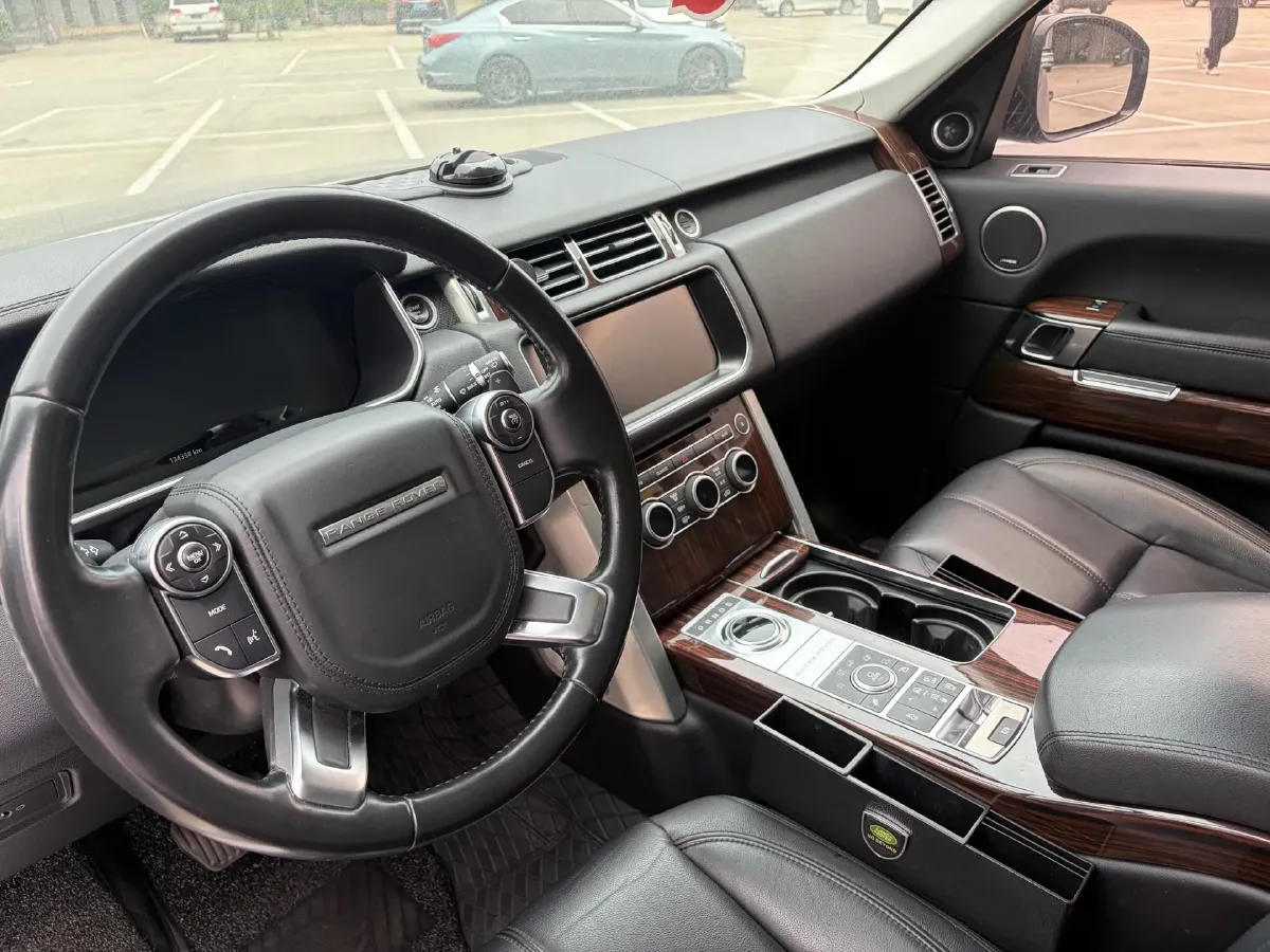 2017 Land Rover Range Rover 3.0T 340HP V6 8AT,autocango,china used car exporter,china ev exporter,chinese used car exporter,chinese used ev exporter