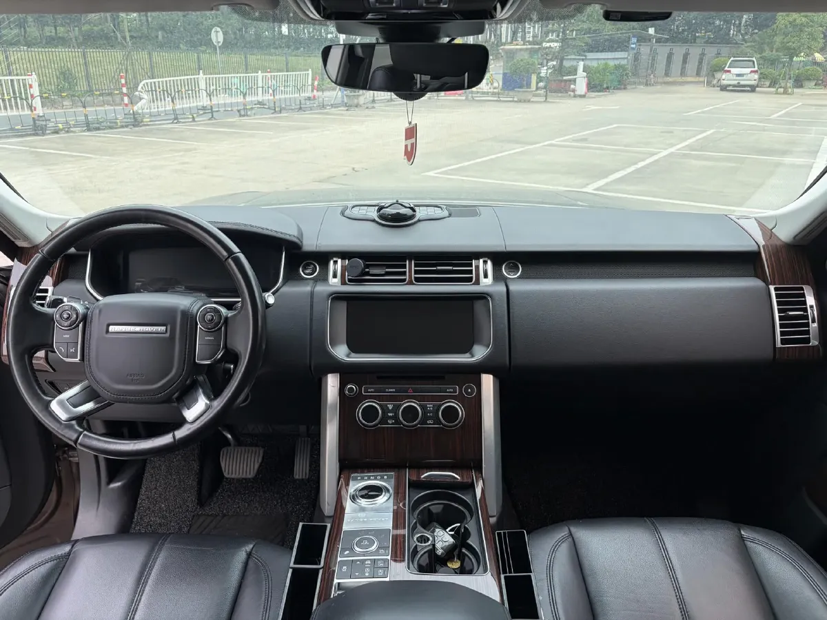 2017 Land Rover Range Rover 3.0T 340HP V6 8AT,autocango,china used car exporter,china ev exporter,chinese used car exporter,chinese used ev exporter