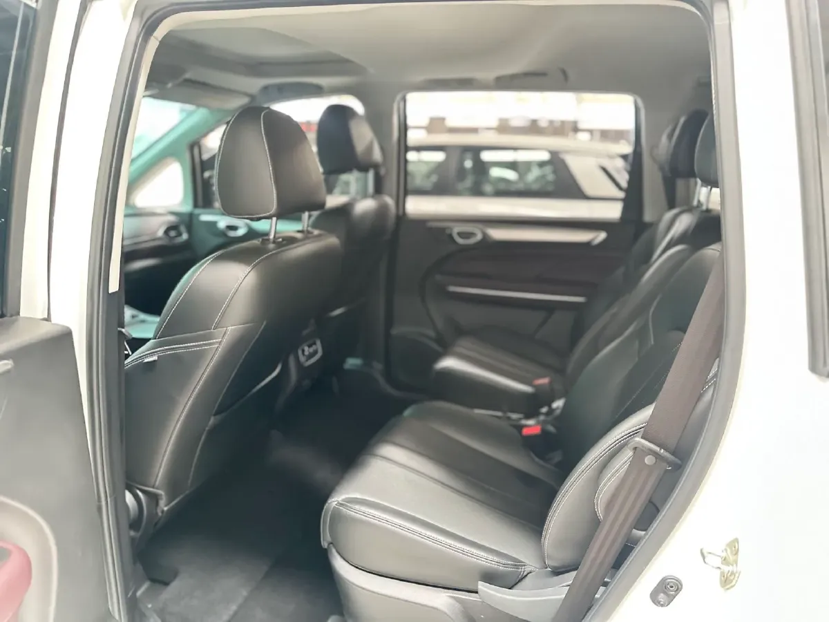 2021 GAC Trumpchi M6 1.5T 169HP L4 6AT,autocango,china used car exporter,china ev exporter,chinese used car exporter,chinese used ev exporter