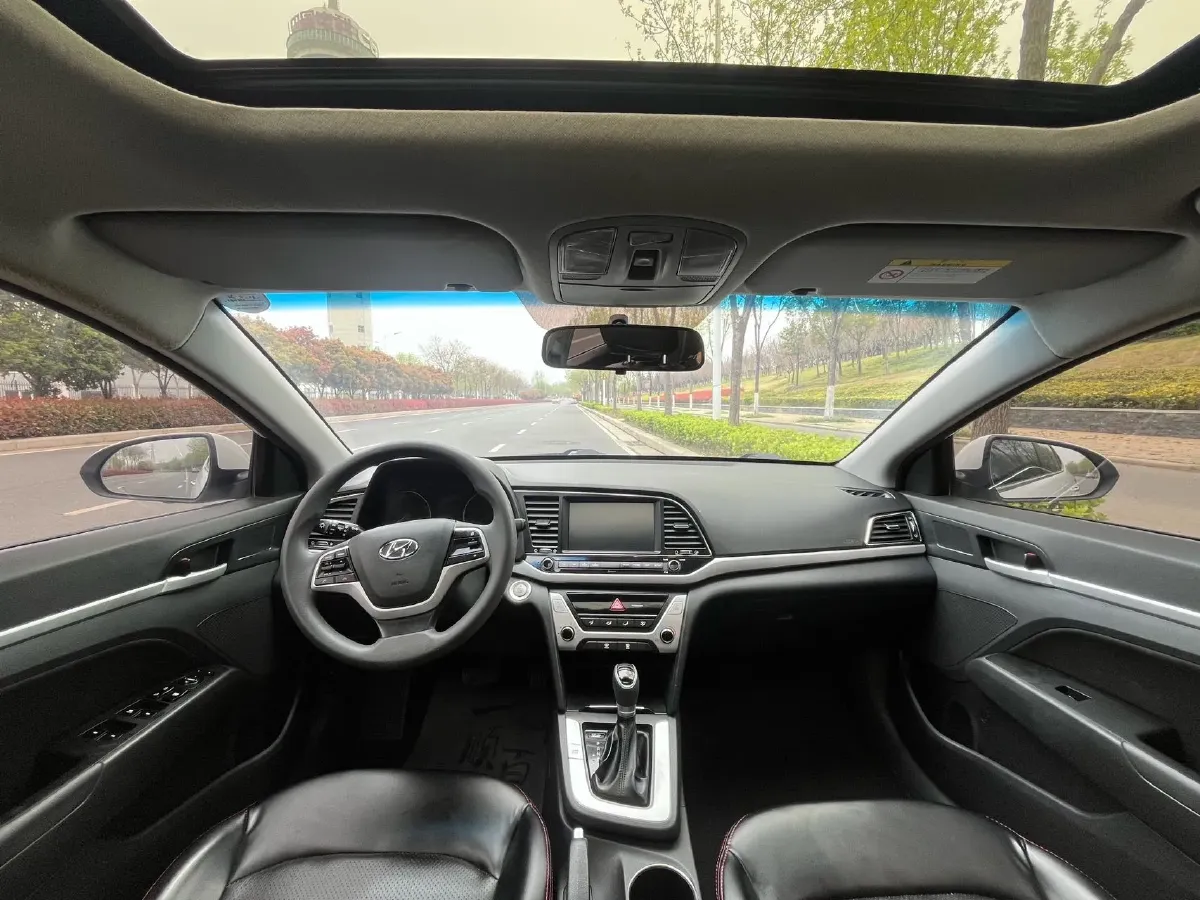 2018 Hyundai Elantra 1.6L 130HP L4 6AT,autocango,china used car exporter,china ev exporter,chinese used car exporter,chinese used ev exporter