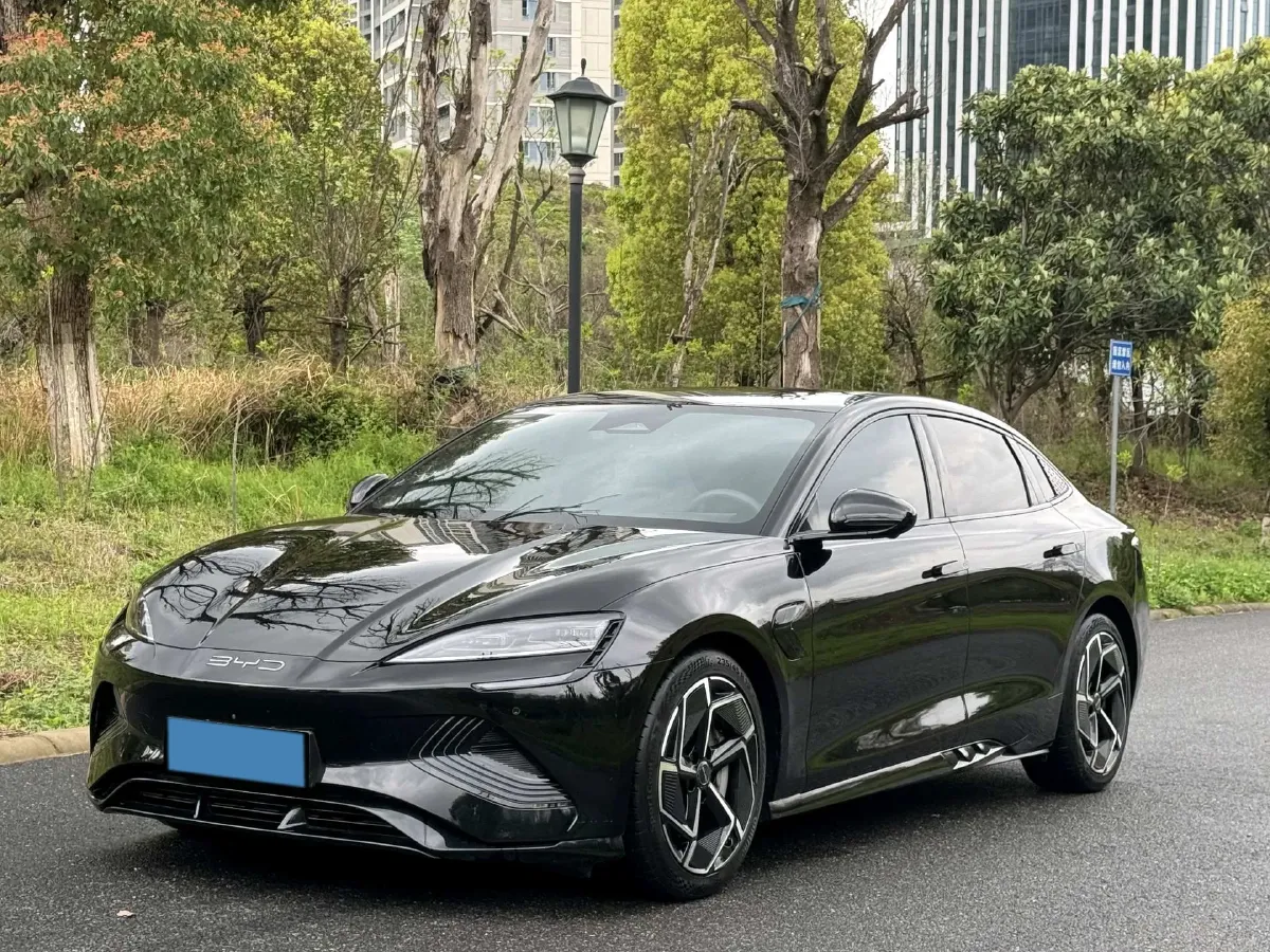 2022 AITO AITO M5 Range Extended 125HP REEV 40KWH,autocango,china used car exporter,china ev exporter,chinese used car exporter,chinese used ev exporter