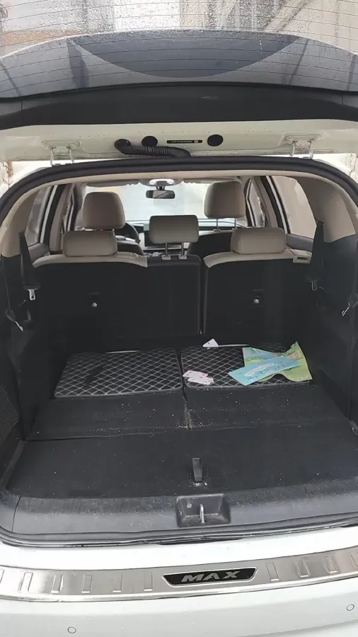 2022 Roewe RX5 MAX 2.0T 231HP L4 8AT,autocango,china used car exporter,china ev exporter,chinese used car exporter,chinese used ev exporter