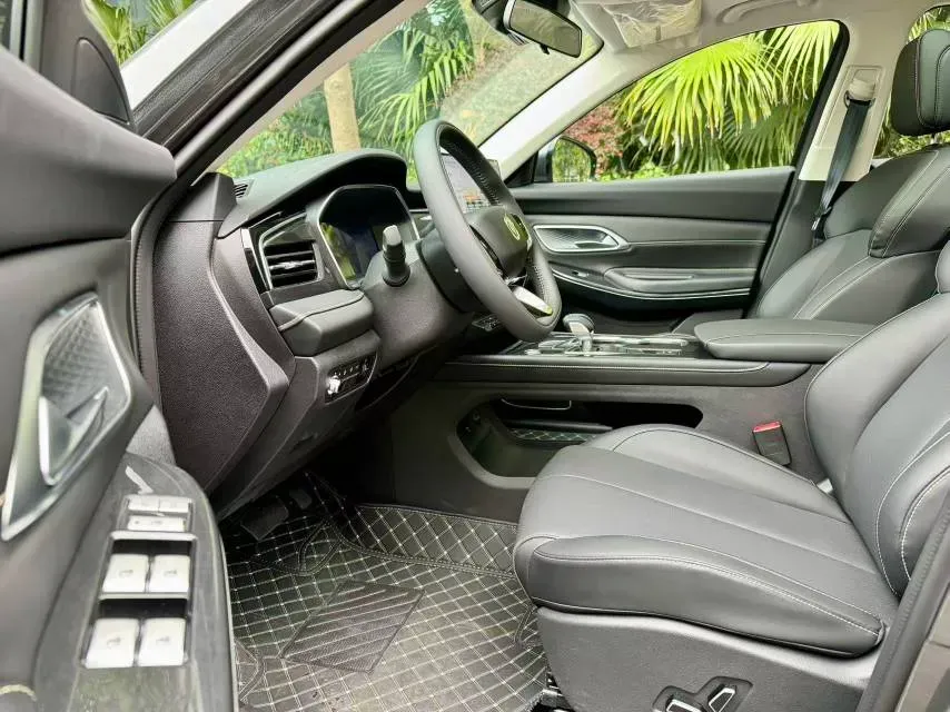 2026 ChangAn CS75 1.5T 192HP L4 7DCT,autocango,china used car exporter,china ev exporter,chinese used car exporter,chinese used ev exporter