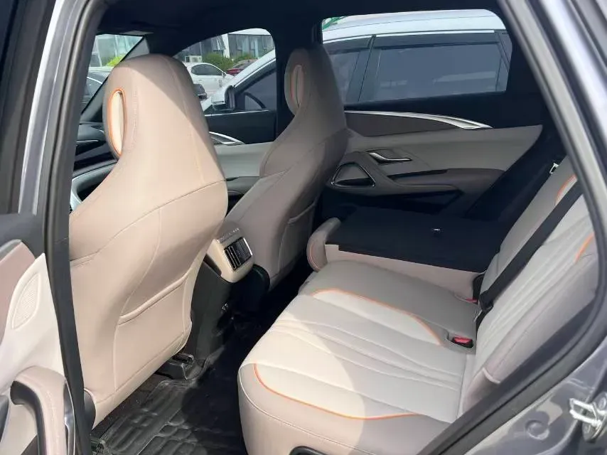 2024 BYD Song Pro 1.5L 110HP L4 E-CVT PHEV 12.9KWH,autocango,china used car exporter,china ev exporter,chinese used car exporter,chinese used ev exporter