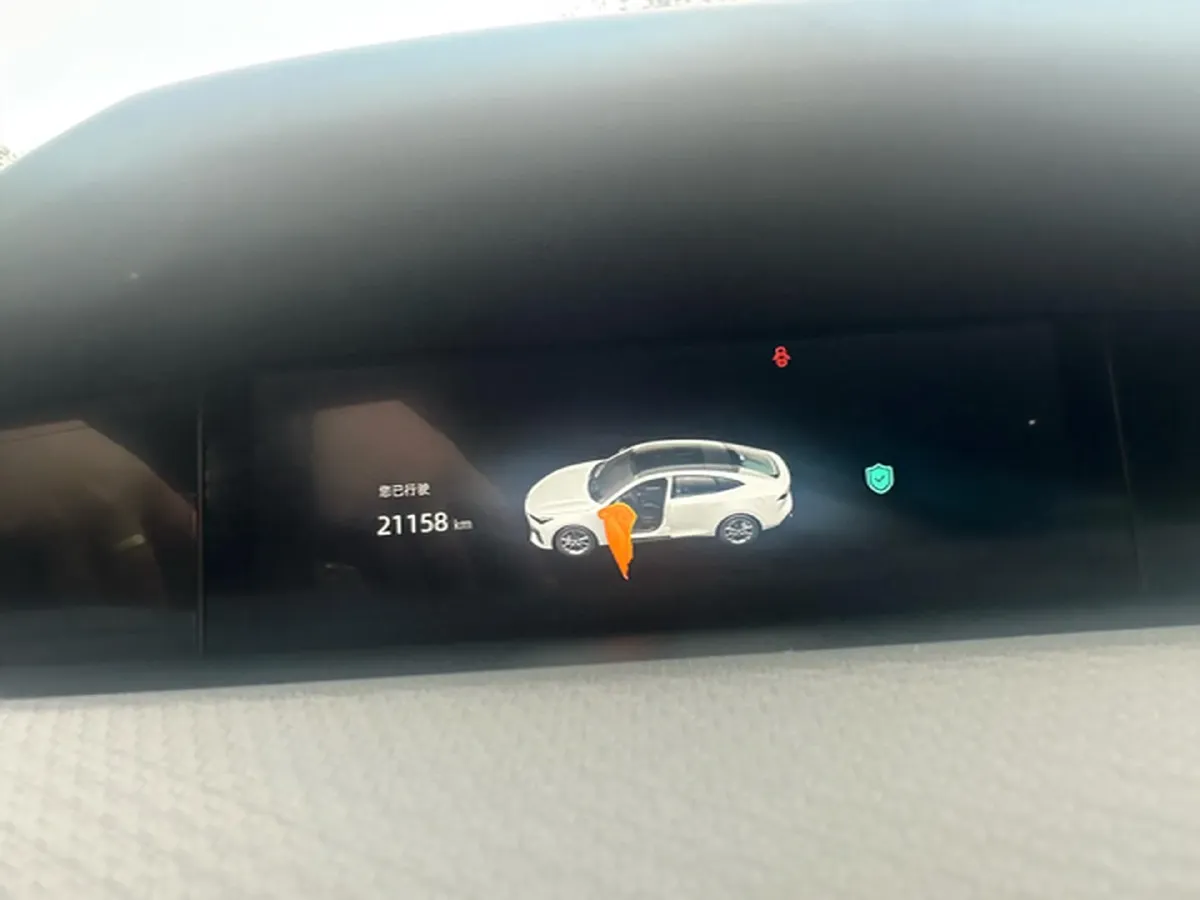 2022 ChangAn UNI-V 1.5T 188HP L4 7DCT,autocango,china used car exporter,china ev exporter,chinese used car exporter,chinese used ev exporter