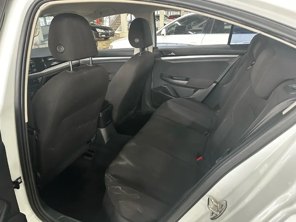 2019 Bestune T77 1.2T 143HP L4 7DCT,autocango,china used car exporter,china ev exporter,chinese used car exporter,chinese used ev exporter