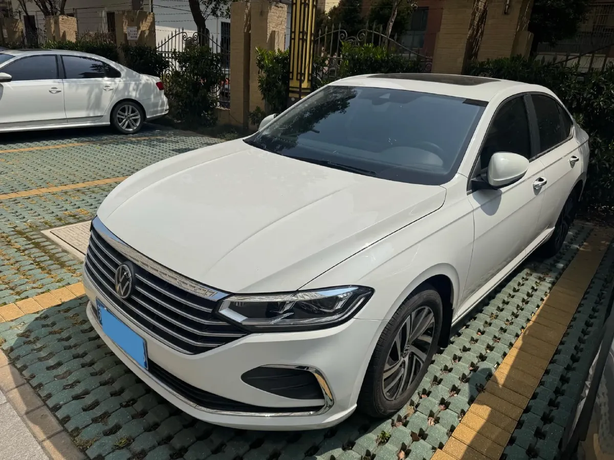 2024 Volkswagen Lavida 1.5L 110HP L4 6AT,autocango,china used car exporter,china ev exporter,chinese used car exporter,chinese used ev exporter