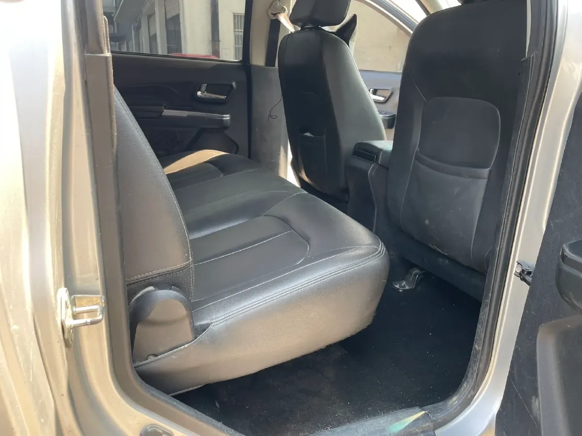 2017 Great Wall Wingle 5 2.0T 143HP L4 6MT,autocango,china used car exporter,china ev exporter,chinese used car exporter,chinese used ev exporter