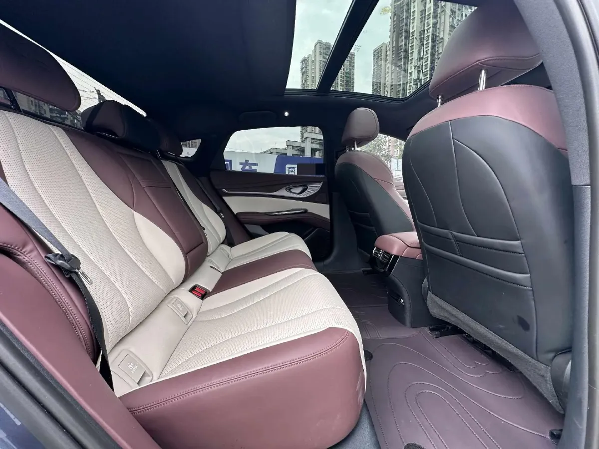 2024 BYD Seal 1.5L 110HP L4 E-CVT PHEV 17.6KWH,autocango,china used car exporter,china ev exporter,chinese used car exporter,chinese used ev exporter