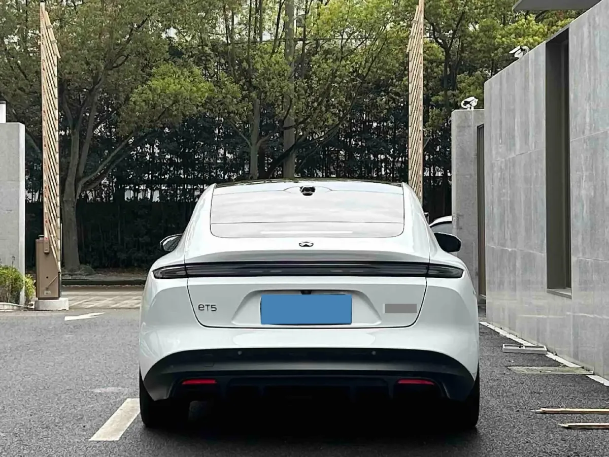 2024 NIO ET5 BEV 75KWH,autocango,china used car exporter,china ev exporter,chinese used car exporter,chinese used ev exporter