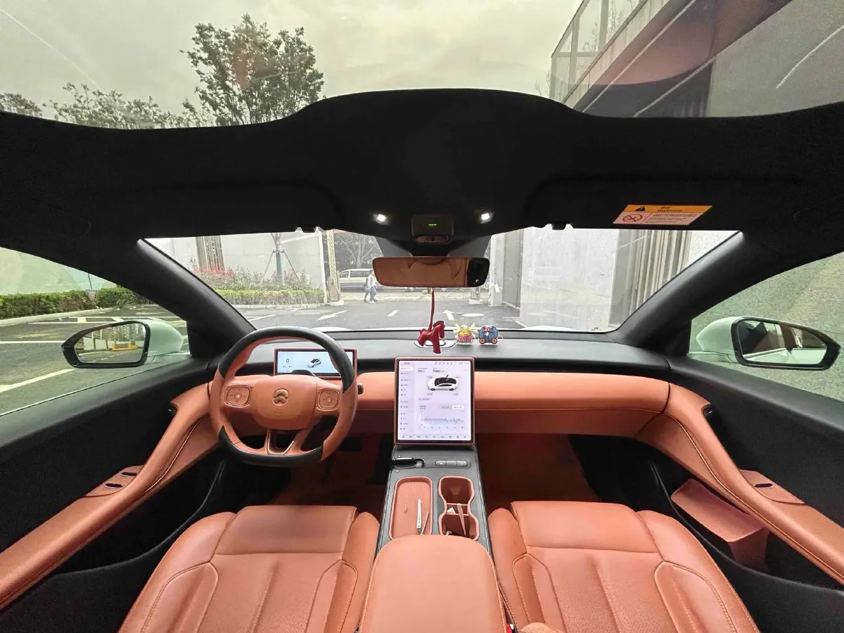 2024 NIO ET5 BEV 75KWH,autocango,china used car exporter,china ev exporter,chinese used car exporter,chinese used ev exporter