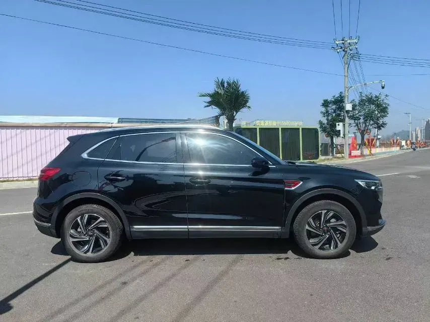 2022 HongQi HS5 2.0T 224HP L4 6AT,autocango,china used car exporter,china ev exporter,chinese used car exporter,chinese used ev exporter