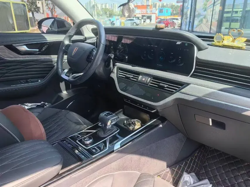 2022 HongQi HS5 2.0T 224HP L4 6AT,autocango,china used car exporter,china ev exporter,chinese used car exporter,chinese used ev exporter