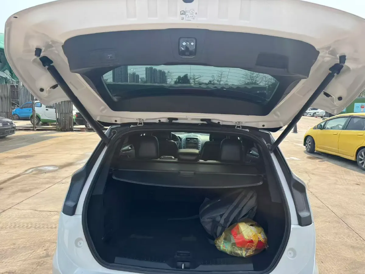 2017 Lincoln MKC 2.0T 203HP L4 6AT,autocango,china used car exporter,china ev exporter,chinese used car exporter,chinese used ev exporter