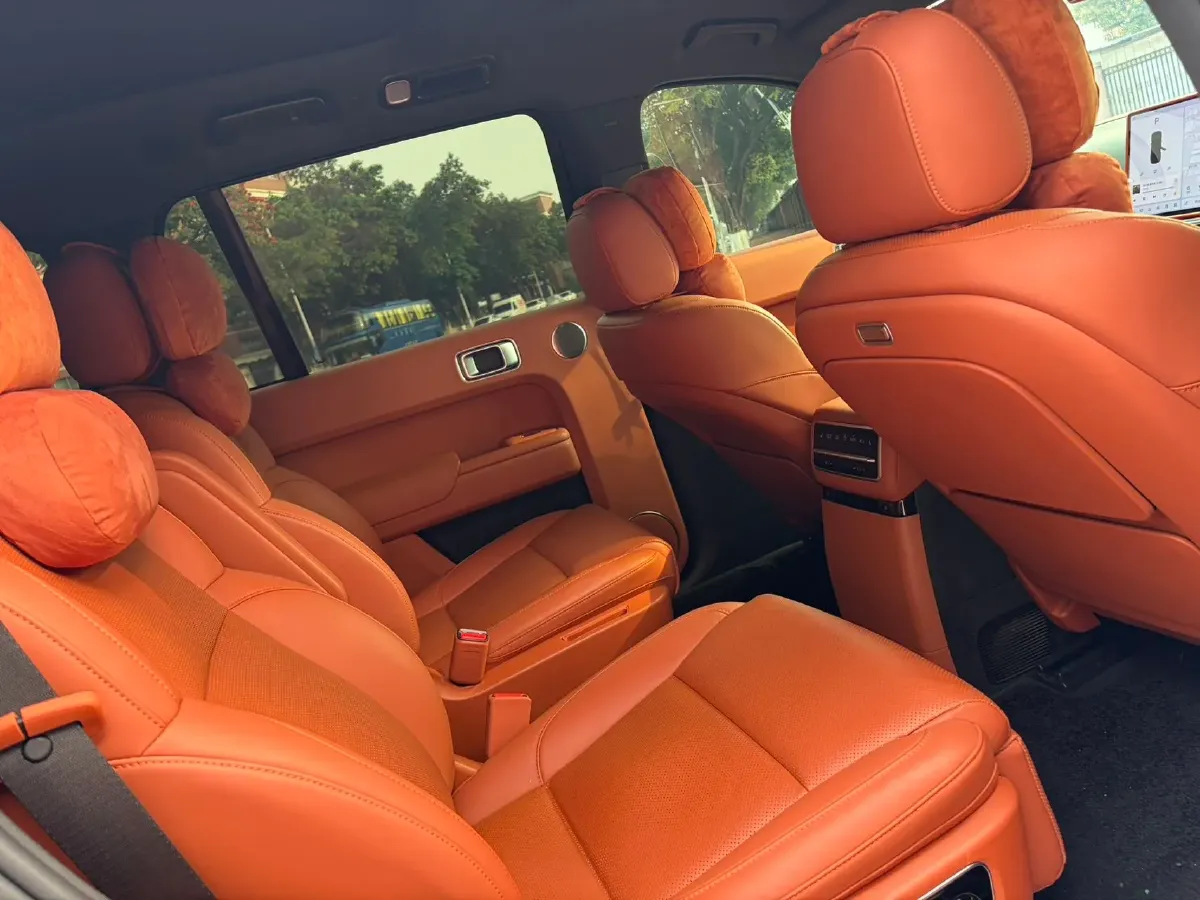 2023 Li L9 Range Extended 154HP REEV 42.6KWH,autocango,china used car exporter,china ev exporter,chinese used car exporter,chinese used ev exporter